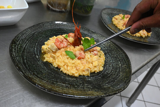 risotto ai frutti di mare con gamberetti e pistacchi