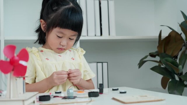 Activity Kit, STEM science toy,  child learn electrical processes through hand on experience without screen time, emotional intelligence, intellectual intelligence, executive function.