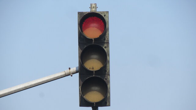 red traffic light