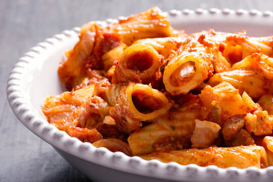 Italian rigatoni amatriciana tomato sauce pasta