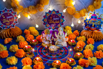 Fototapeta premium Ganesha and Lakshmi idols for Diwali festival celebration