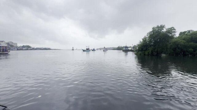 Madh Versova Jetty boat on the Madh Versova Link Sea