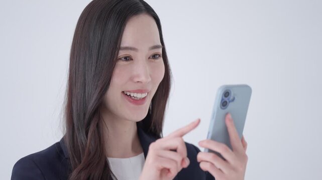 スーツのビジネスウーマン