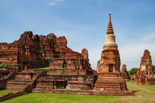 Wat Mahathat In Ayutthaya, Thailand