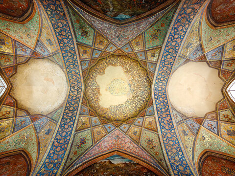 Isfahan, Iran - former capital of Iran, Isfahan is famous for its Persian - Muslim architecture and ancient pavilions. Here in particular the Hasht Behesht Palace
