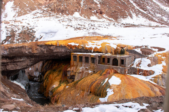 Puente del Inca Natural Bridge in Mendoza, Argentina