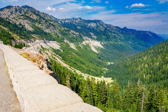View Of Chinook Pass 2