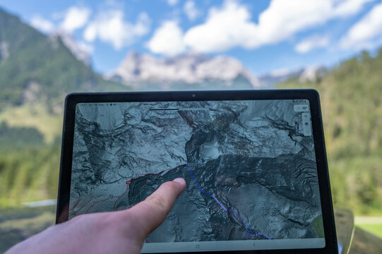 Route zum Gro&szlig;en Priel auf dem Tablet