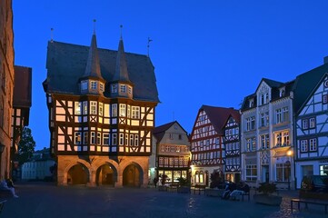 Fototapeta premium Marktplatz mit Rathaus in Alsfeld