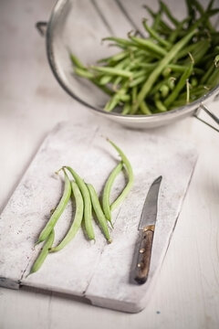 Green beans in strainer