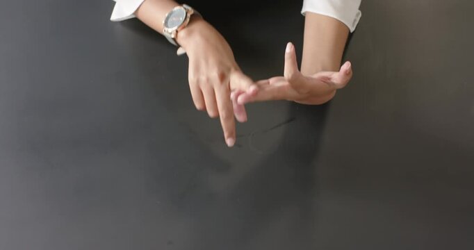 Close up of people talking to the camera, explaining concept, person gesturing with hands during mee