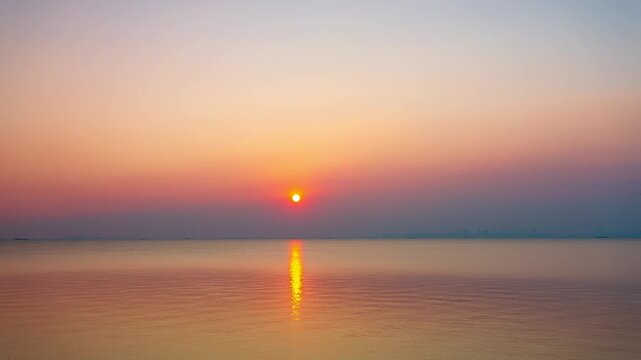 Hefei Chaohu Sunset Timelapse: Rosy Clouds Drape Over Lake with Distant City Silhouette at Dusk