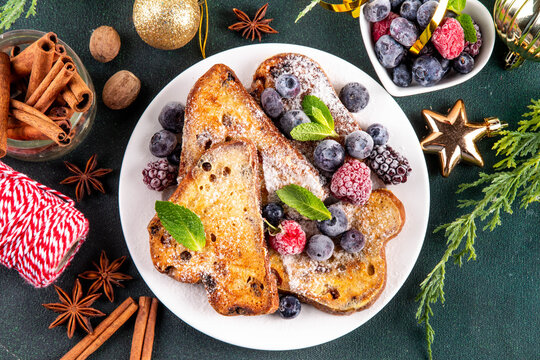 Leftover Christmas Spiced Stollen French Toasts