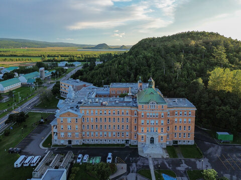 Institut de technologie agroalimentaire du Qu&eacute;bec, campus de La Pocati&egrave;re, Qu&eacute;bec. ITAQ. 
