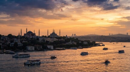 Fototapeta premium Beautiful Sunset Over Bosphorus and Historic Istanbul City Skyline