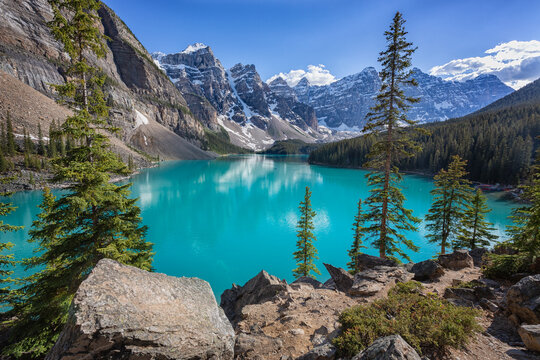 Moraine Lake in Banff National Park, Alberta, Canada