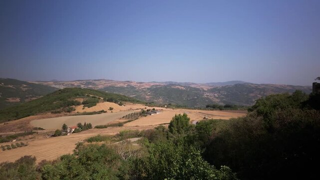 Spectacular panorama of Molise. View from the Petrella Tifernina lookout point.