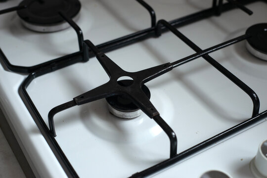 Gas stove