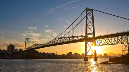 Fototapeta premium pôr-do-sol e a ponte de Florianopolis Florianópolis Santa Catarina Brasil 