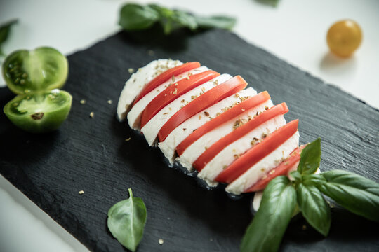 fresh mozarella and tomato slices
