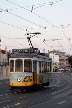 tram in lisbon