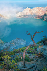 Natural scenery of Ijen volcano, Java, Indonesia © Kevin