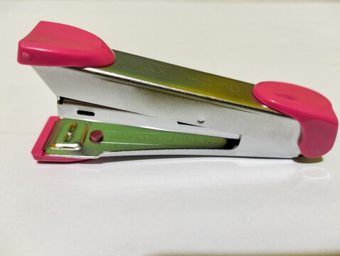 stapler and staples