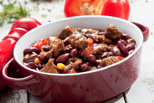 Chili con carne in pot, studio shot