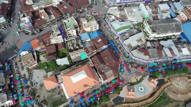 ウタイターニー生鮮市場を空撮, ตลาดเทศบาลเมืองอุทัยธานี