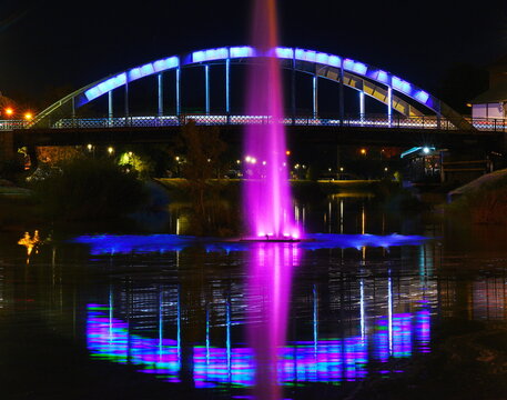 Colorful lights on the lake at night.