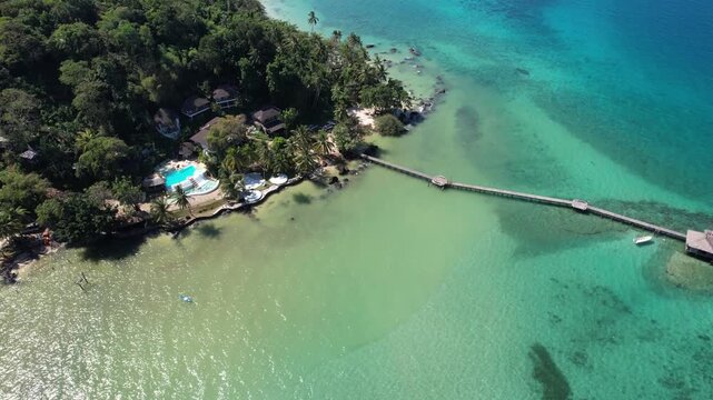 マーク島の美しいビーチの空撮・トラート県　เกาะหมาก ตราด　Beautiful Beach at Koh Mak, Trat　Drone Shooting