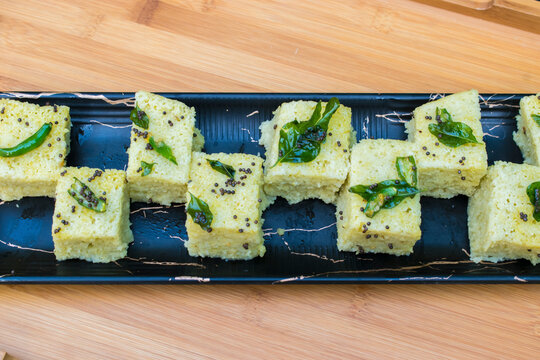 Indian breakfast rava palak dhokla served
