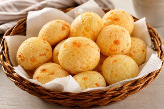 P&atilde;o de queijo brasileiro 