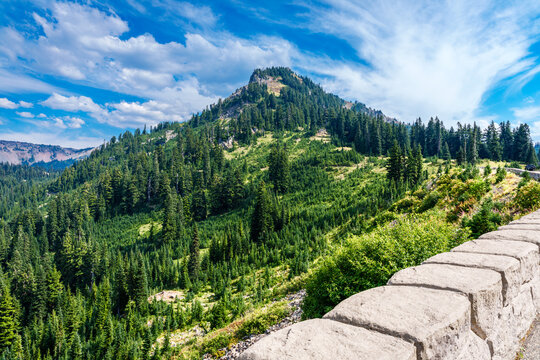 Chinood Pass Viewpoint Hill