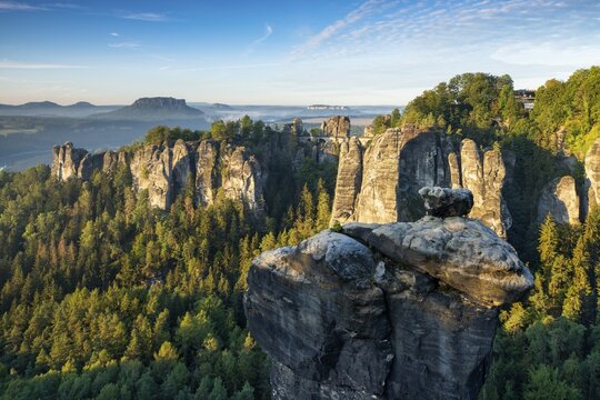 View of Wehlnadel, Bastei Bridge and Lilienstein, Elbe Sandstone Mountains, Rathen, Saxon Switzerland National Park, Saxony, Germany