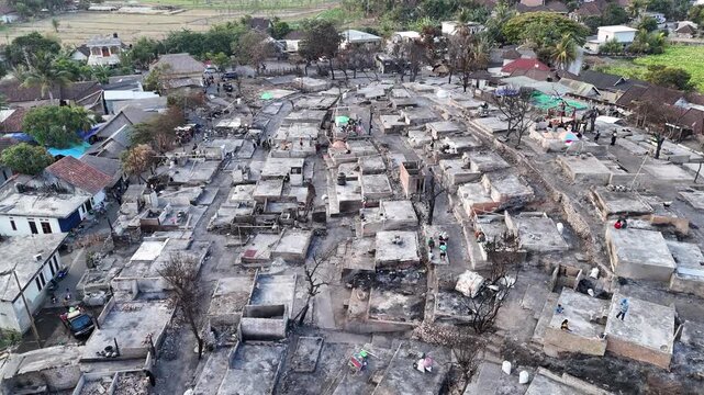 Tragic Fire Destroys Traditional Houses in Sade Village, Lombok: Suku Sasak Cultural Heritage Disaster and Post-Disaster Destruction Scene
