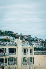 Obraz premium Building in La Concha Bay in San Sebastian, Basque Country, Spain