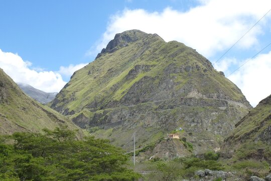 Steep switchback tracks on the mountain side of Nariz del Diablo, Alausi, Ecuador