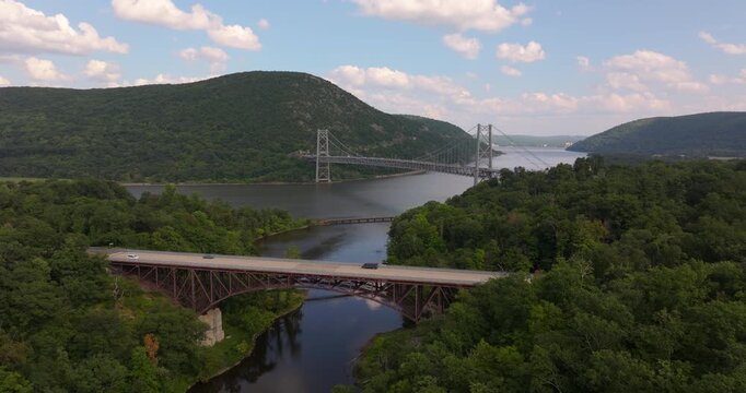 Bear Mountain Bridge view with Hudson River and Anthony&rsquo;s Nose