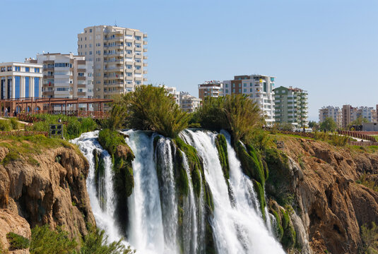 Turkey, Antalya Province, Lower Dueden Falls