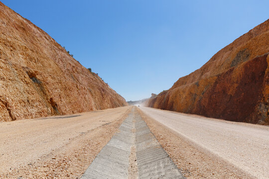 Turkey, Anatolia, South East Anatolia, Sanliurfa Province, Road works