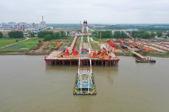 Yangtze River Construction Platform - Busy Dredging Operation at Yanji Port