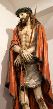 Monopoli -  The baroque statue of Jesus in bond in the church Chiesa di San Franceso d Assisi by Giovanni Battista Drago from 18. cent.
