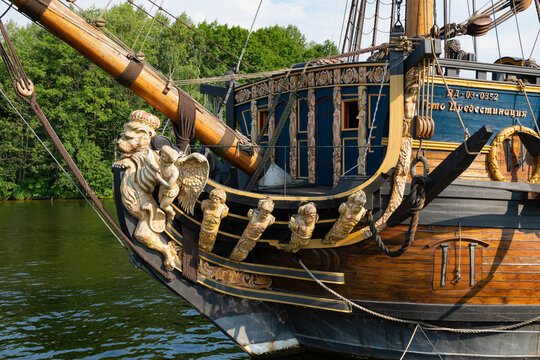 VORONEZH, RUSSIA - JULY 03, 2026: The ship figurehead of the ancient warship of the "Goto Predestinatsia" (the copy of the first Russian linear warship) on a sunny July day. Voronezh