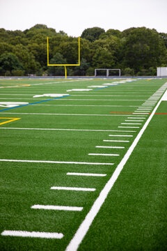 Green Artificial Turf field sideline field goal 