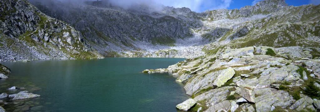  Anamorphic Lens - Landscape on lake Gelato