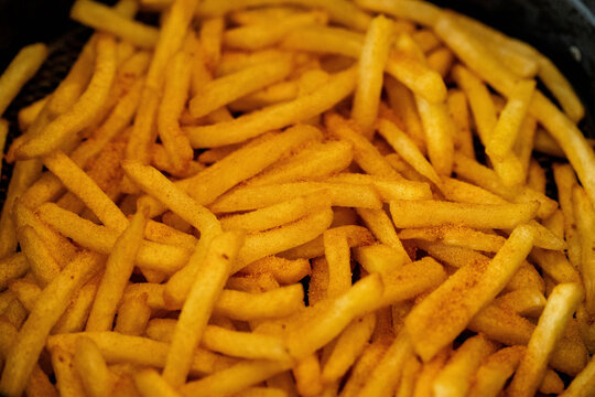 Bratkartoffeln mit Kr&auml;utern und Gew&uuml;rzen