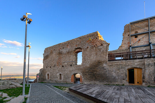 The Fortress of Deva (Romanian: Cetatea Devei, Hungarian: D&eacute;va v&aacute;ra) is a fortress located in the city of Deva, Hunedoara County, Romania, on top of a volcanic hill.architectural, architecture, attrac