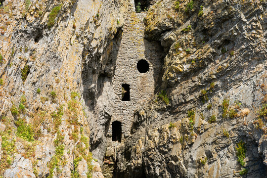 Culver hole, set in to the limestone cliffs near Port Enyon.