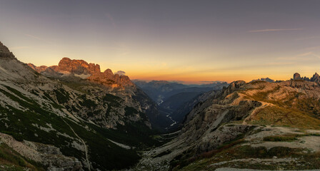 Italy, Passo Giau , Dolomity , mountain , Alpy, Włochy, Cortina dAmpezzo, Lagazuoi , Tre Cime, Lago di Braies, Lago di Misurina, Lago di Antorno Cadini di Misurina © Daniel Folek